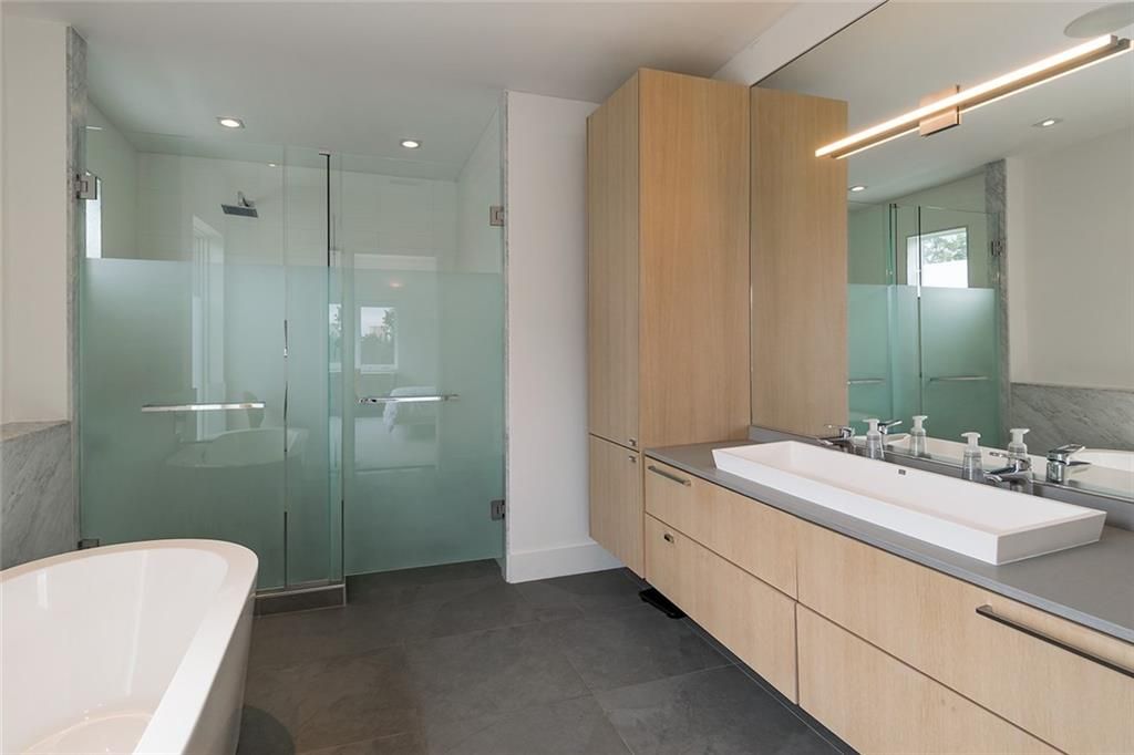 2412 Laneri Ave28