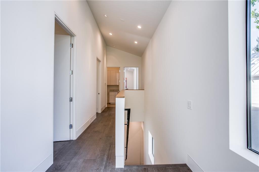 3848 Valley Ridge Road27