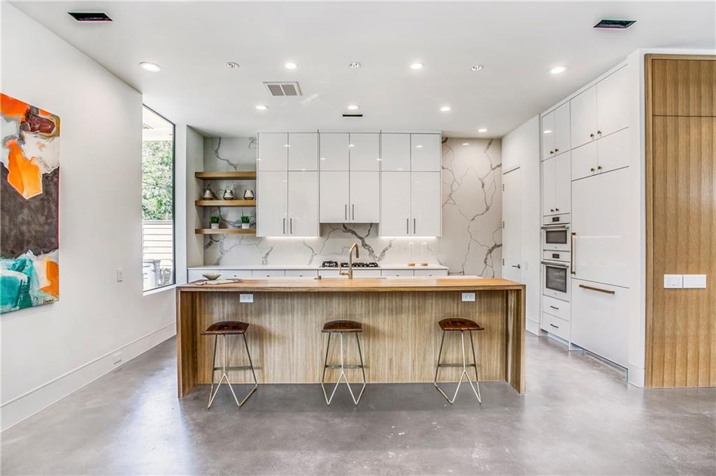 3848 Valley Ridge Road3