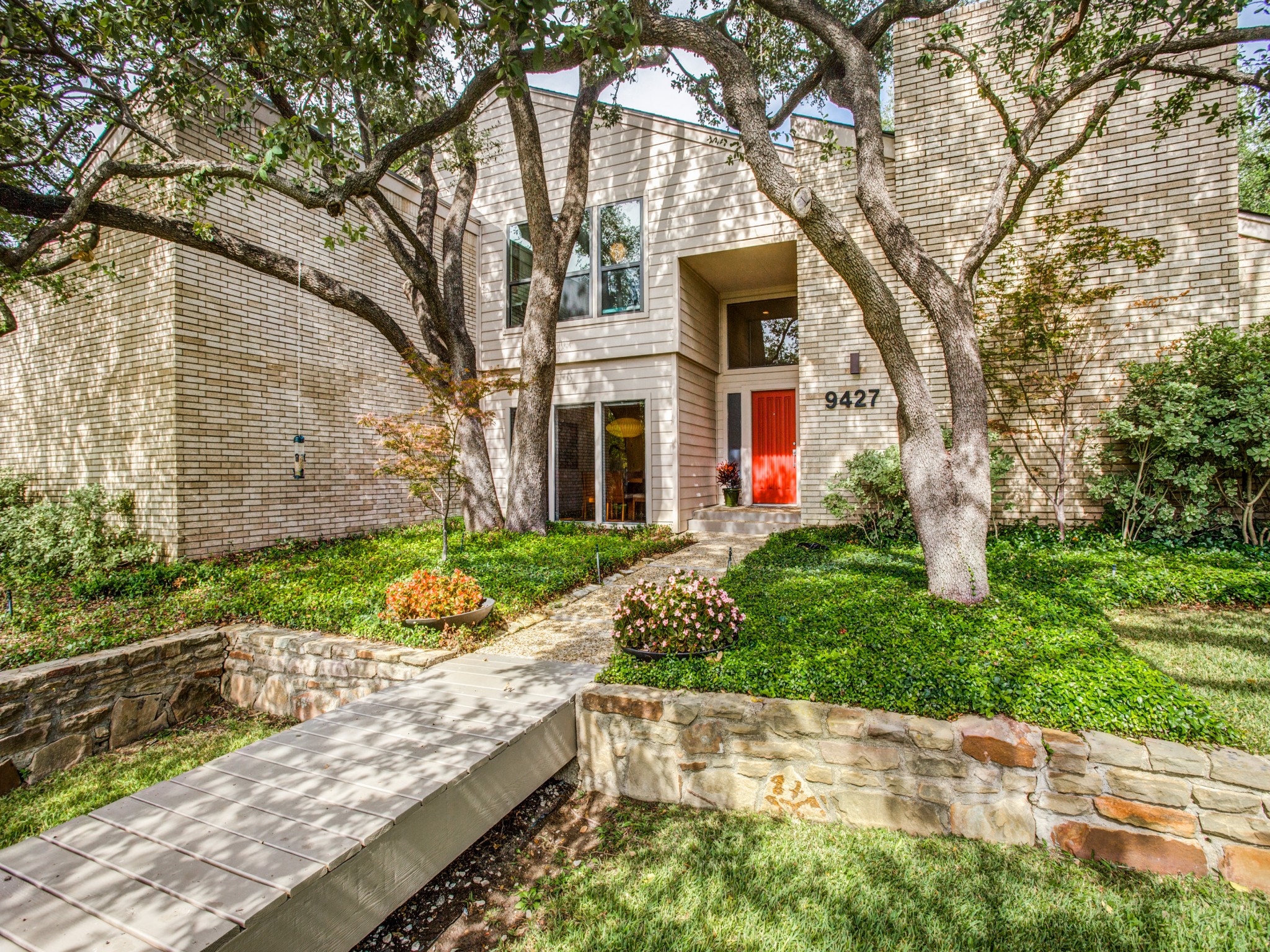 9427-hill-view-dr-dallas-tx-MLS-2