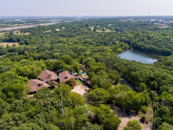 4233 Highland Drive Denison, TX 75020 4