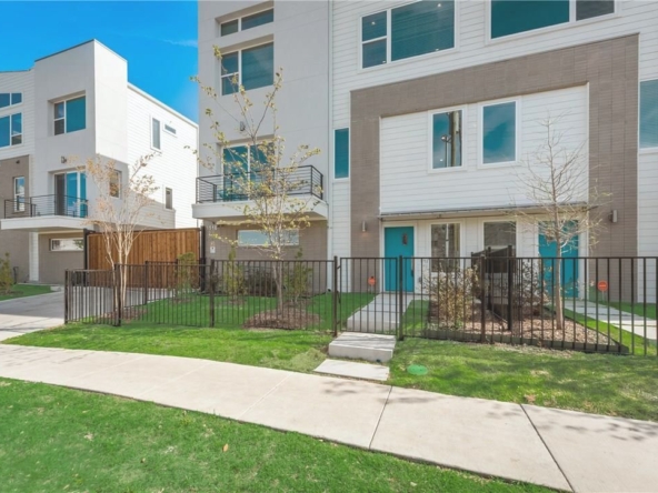 1518 N. Carroll Avenue Unit #202 Dallas Tx 75204 00