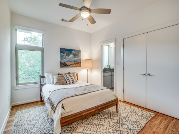 2210-lola-ct-dallas-tx-MLS-22