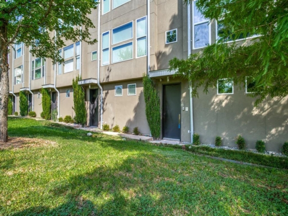 2111 Clark Street, Unit A Dallas, TX 75204 4