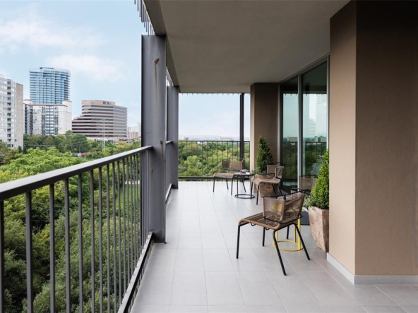 3310 Fairmount St 10F Dallas, TX 75201 30