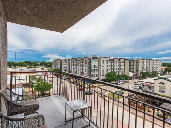 5609-SMU-Boulevard-514-Dallas-TX-75206