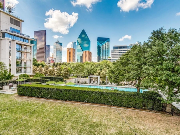 1918 Olive Street, Unit 203 Dallas, TX 75201 25