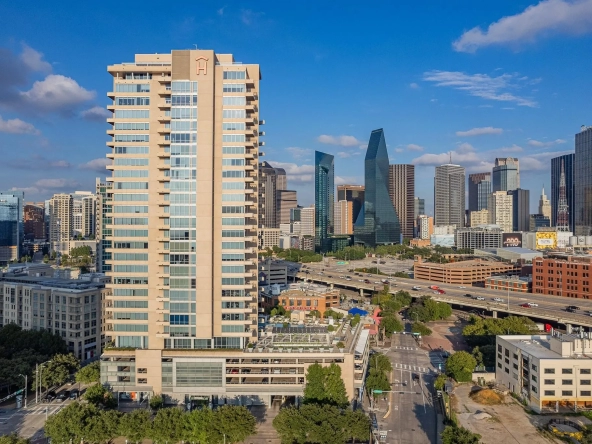 2200 Victory Ave #2504, Dallas, TX 75219 32