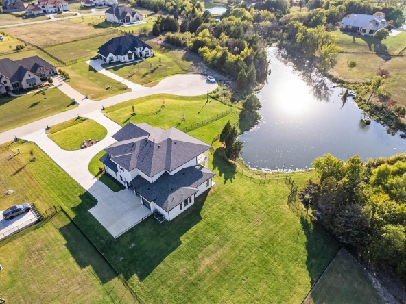 373 Hiddenleaf Circle 9