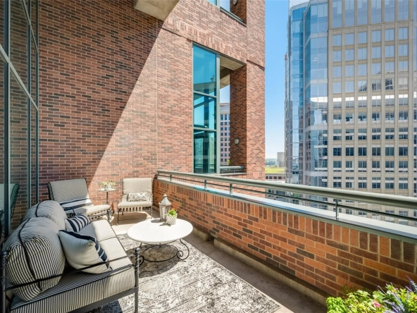 1999 McKinney Ave Apt 1205, Dallas, TX 75201 28