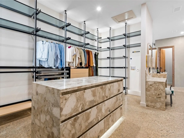 7039 Gaston Pkwy, Dallas, TX 75214 17