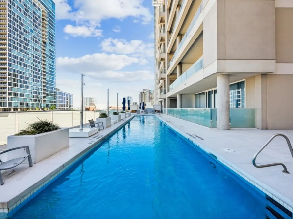 2408 Victory Park Lane #1031Dallas, TX 75219 30