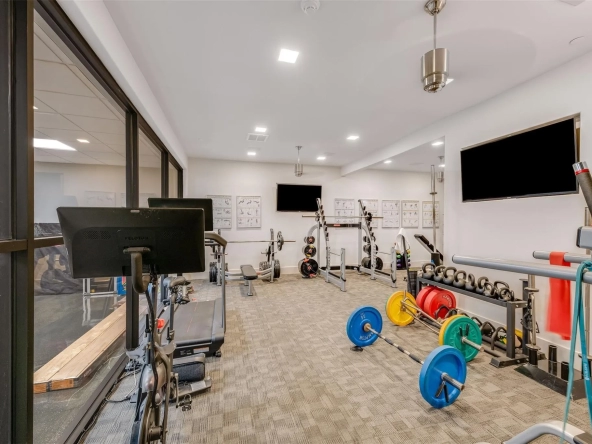 6715 Golf Dr, University Park, TX 75205 24