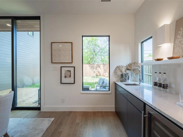 7115 Casa Loma Ave Dallas, TX 75214 7